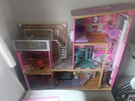 Photo of free Dolls house (Bray) #2