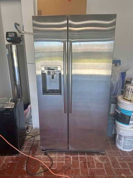 Photo of free Refrigerator Samsung (Villa Park/Orange) #1