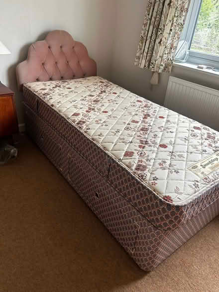 Photo of free Outdoor/ conservatory set of sofa, 2 chairs, coffee ta (Heswall CH60) #3