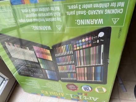 Photo of free artist kit art 101 kids 260 pieces (Wappingers-Fishkill) #1