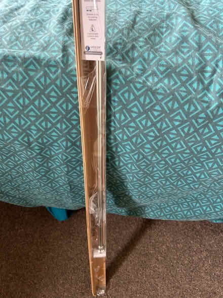 Photo of free Expandable curtain rod (Balgowan DD3) #1