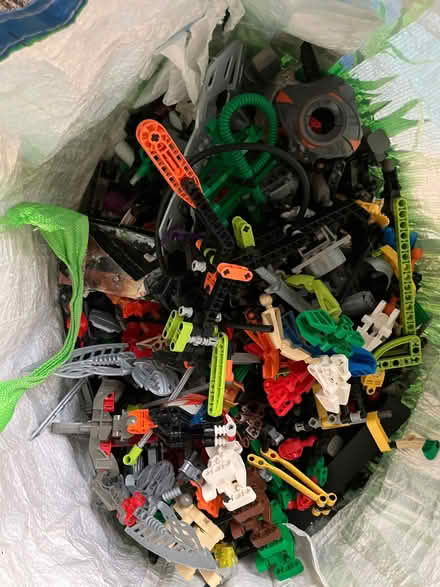 Photo of free Mixed assortment of Lego bionicle parts (Wrexham LL13) #1