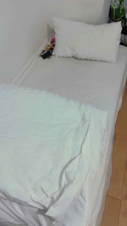 Photo of Bed (Goodmayes IG3) #1