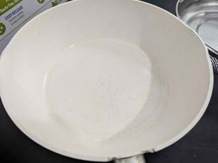 Photo of free Ceramic Pan Cook/Steam LG (Qxs Blvd Union Turnpike) #2