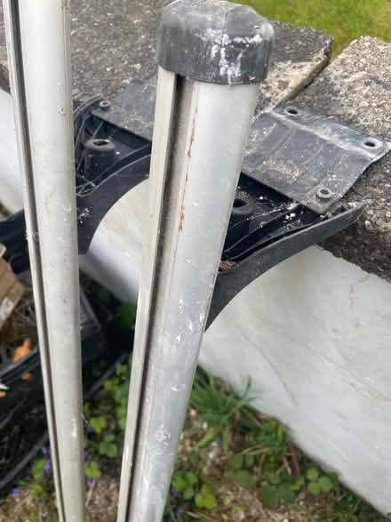 Photo of free Roof bars (G73) #2