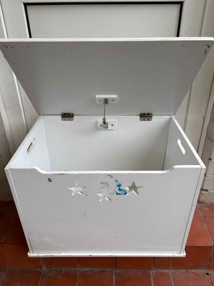 Photo of free Toy Box (Daybrook) #1