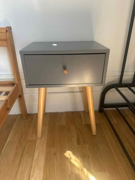 Photo of free Bed side cabinet (N7 9JQ) #1