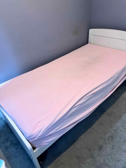 Photo of free Purple Sofa , Beds, Cabinets (Buckhurst Hill IG9) #4