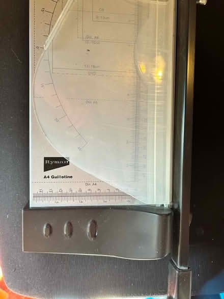 Photo of free Guillotine (North fort st EH6) #3