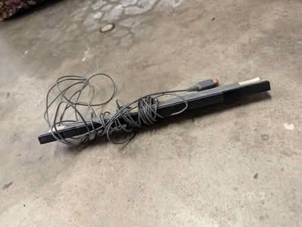 Photo of free Nintendo Wii / Wiiu Sensor Bar (98031) #1