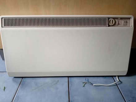 Photo of free Electric wall mounted radiator (Fordingbridge SP6) #1