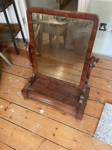 Photo of free Dressing table mirror (Crouch End N8) #1