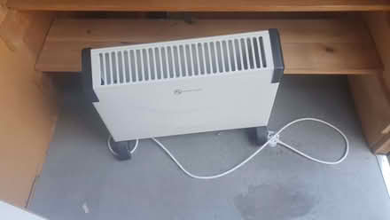 Photo of free Shed stuff - paint, nails, heater, ladders (Hove BN3) #4