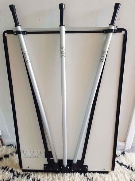 Photo of free Display / presentation board (Kendal LA9) #2