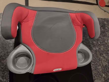 Photo of free Child booster seat (Iffley Road OX4) #1