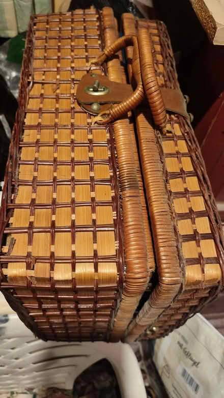 Photo of free Picnic basket (Weston BA1) #2