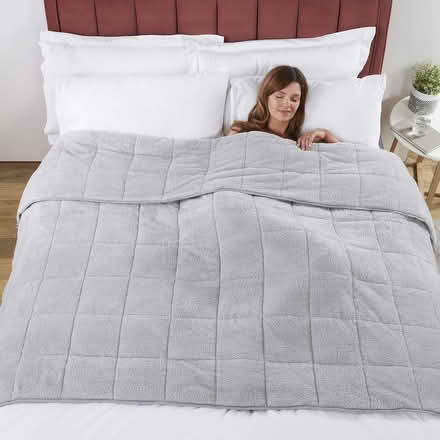 Photo of free weighted blanket (North Leigh, OX29) #1