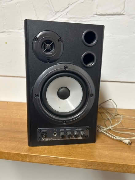 Photo of free Beginner 40w monitor speakers (Haldens AL6) #3