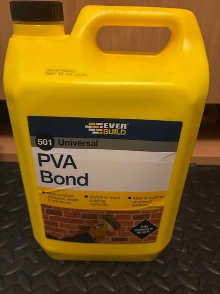 Photo of free PVA bond (Eve Hill DY1) #1