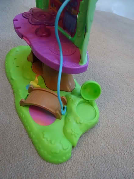 Photo of free Gabby's dollhouse Kitty fairy's garden treehouse (Tolworth KT5) #4