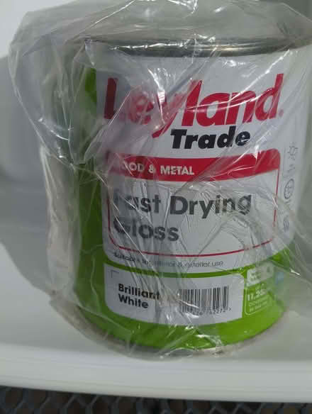 Photo of free Paint 1l White fast drying gloss Leyland plus 1/2 tin Crown (Eastcote HA5) #1