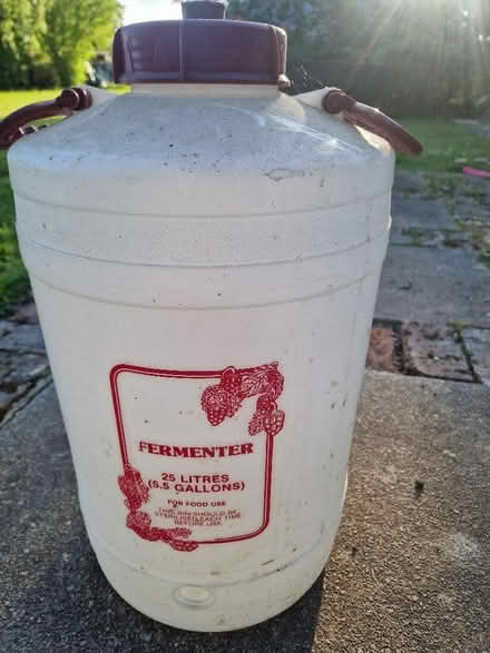 Photo of free 25l wine fermenter (Brenchley TN12) #1
