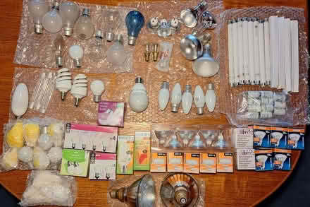 Photo of free Lightbulb assortment (Waterlooville PO8) #1