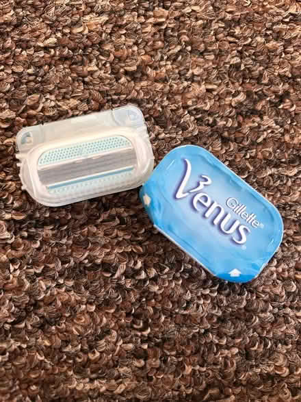 Photo of free Venus razor heads (Skerton LA1) #1