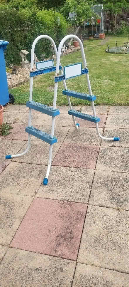 Photo of free Paddling pool steps (Hawley GU17) #1