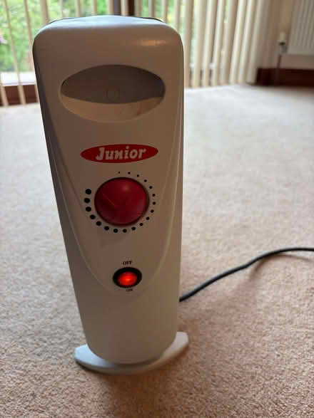 Photo of free Oil-filled radiator (Pangbourne RG8) #2