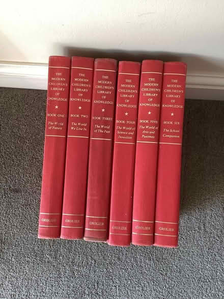 Photo of free Encyclopaedias (Kempsey WR5) #3