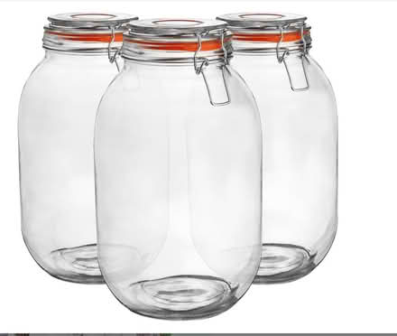 Photo of Large clean jar (Dean Court OX2) #1