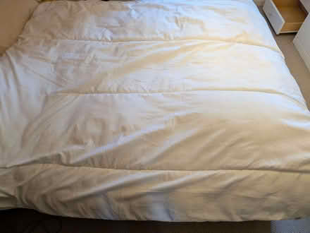 Photo of free Slumberdown 13.5 tog Double duvet (Southwark SE1) #2