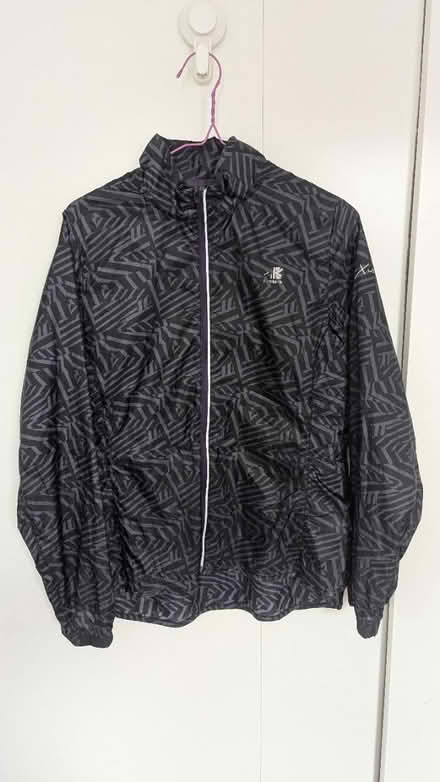 Photo of free Running jacket (CR0) #1