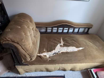 Photo of free Chaise Longue antique (Glebe) #1