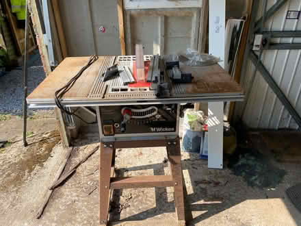 Photo of free Table Circular Saw with attachments and Extra Blade (Tondu CF32) #1