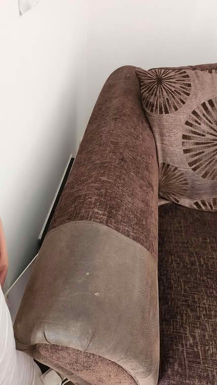 Photo of free Corner type sofa (Np19 4fs) #4