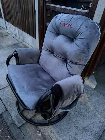 Photo of free Spinning/rocking chair (N8 North London) #1