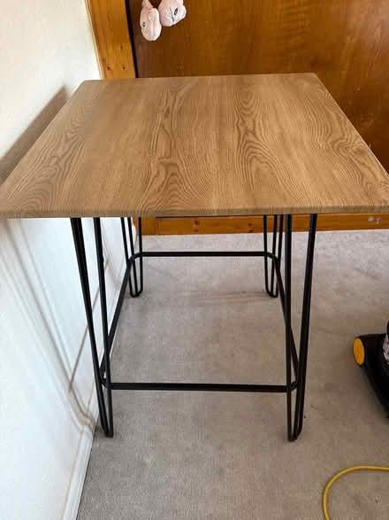 Photo of free Table (UB6 7QS) #1