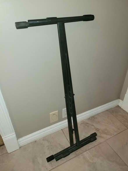 Photo of free Keyboard Stand (Downtown / Gage Park) #1