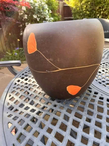 Photo of free Large pot for house plant (Oxford, OX4 7) #1