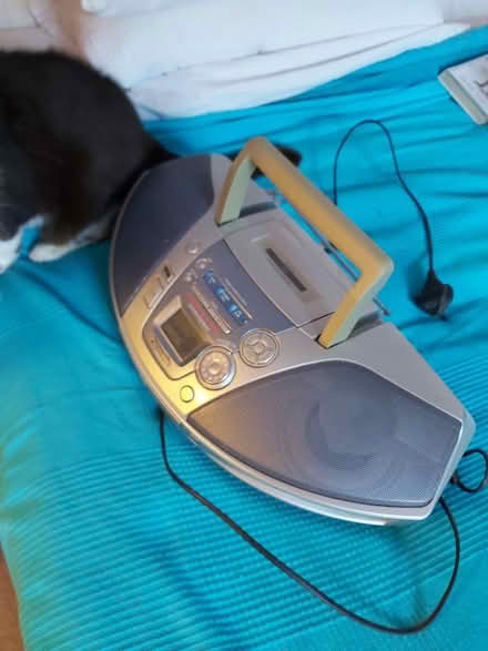 Photo of free Music player (YO11 Falsgrave area) #1