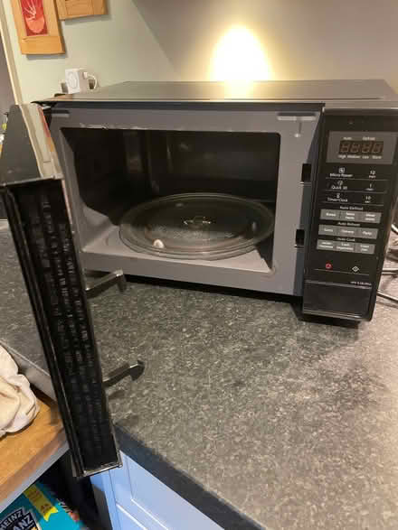 Photo of free Microwave (Northlands Wood) #1