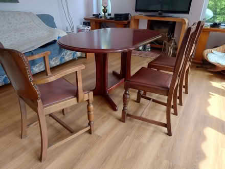 Photo of free six chairs and dining table (Caterham CR3) #1