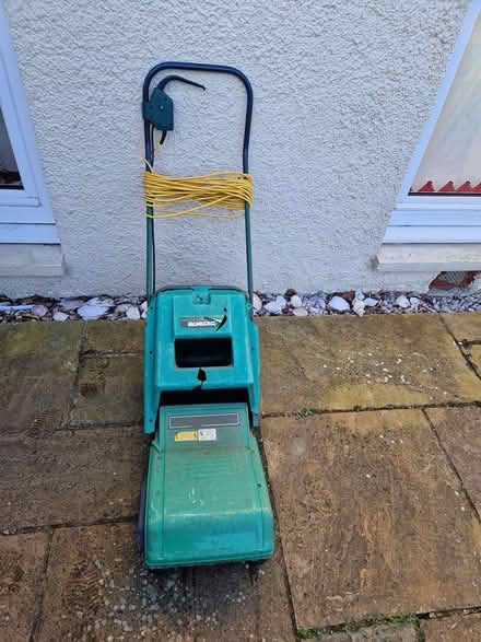 Photo of free Electric lawnmower (Juniper Green, EH14) #1