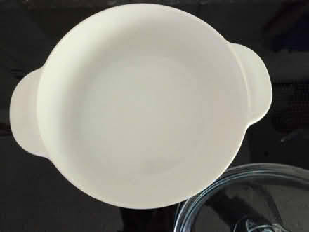 Photo of free Pyrex casserole dish (Eastcote HA5) #2