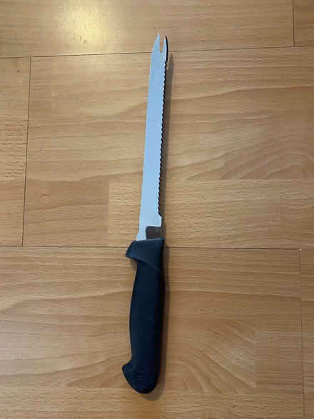Photo of free Double sided serrated knife (Cogges OX28) #1