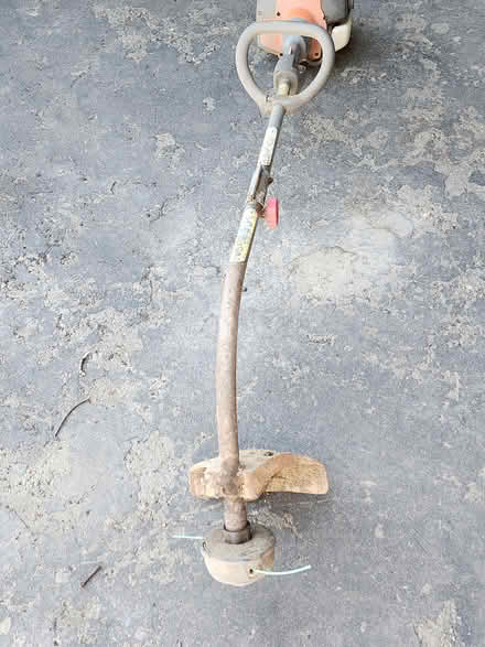 Photo of free weed cutter (near Occidental X Furlong) #1