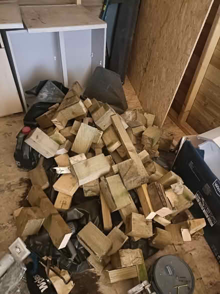 Photo of free Wood, worktop and units (Denny FK6) #2