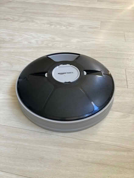 Photo of free Automatic cat feeder (Trowse NR1) #1